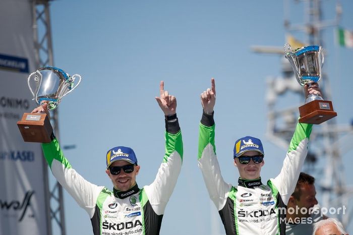 Ganador WRC2, Kalle Rovanperä, Jonne Halttunen, koda Motorsport koda Fabia R5