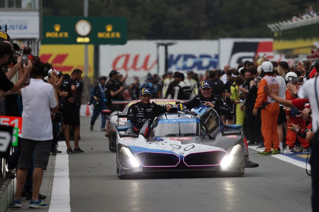 #15 BMW M Team WRT BMW M Hybrid V8: Dries Vanthoor, Raffaele Marciello, Marco Wittmann.