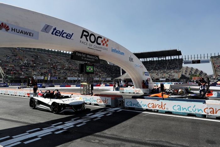 Loic Duval, Helio Castroneves, VUHL 05 ROC Edition 2019