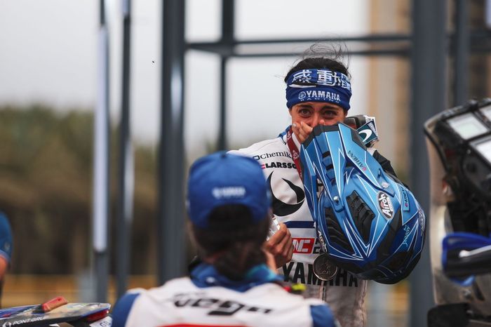 Sara García and Javi vegaEQ