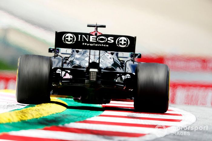 Lewis Hamilton, Mercedes W12