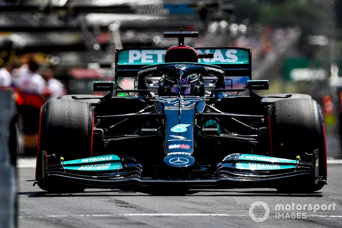 Lewis Hamilton, Mercedes W12