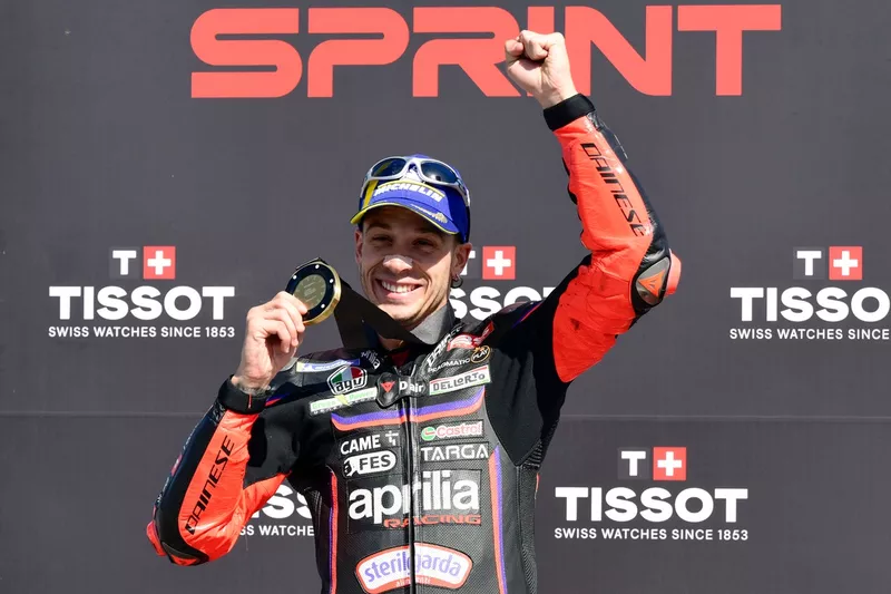 Marco Bezzecchi, Aprilia Racing