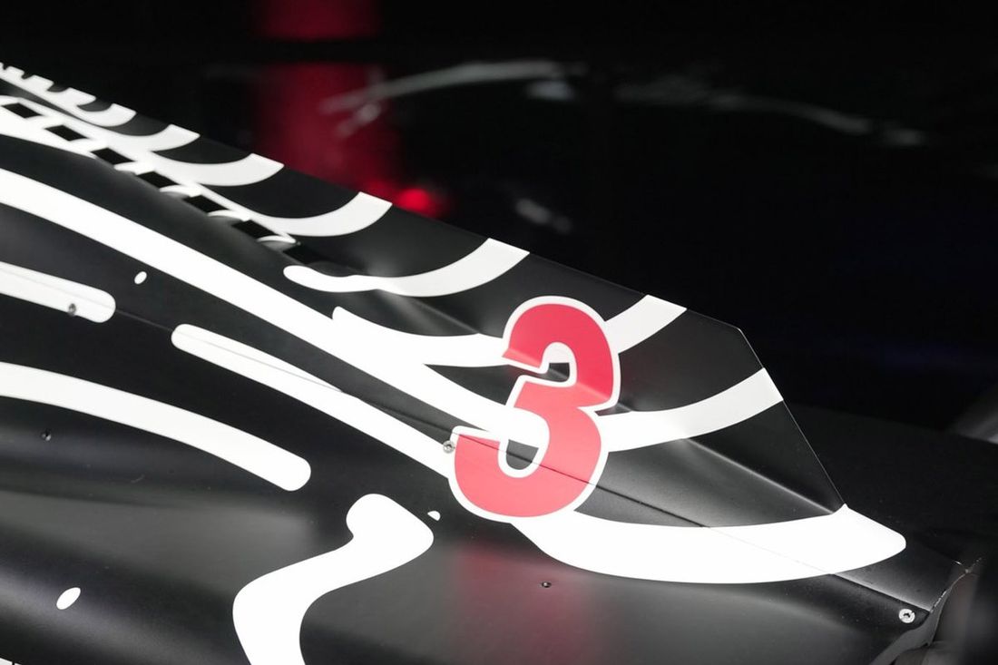 Scuderia AlphaTauri AT04 w barwach Las Vegas 
