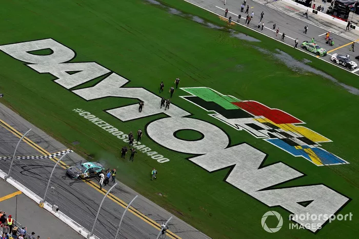 Ganador Austin Dillon, Richard Childress Racing, BREZTRI Chevrolet Camaro