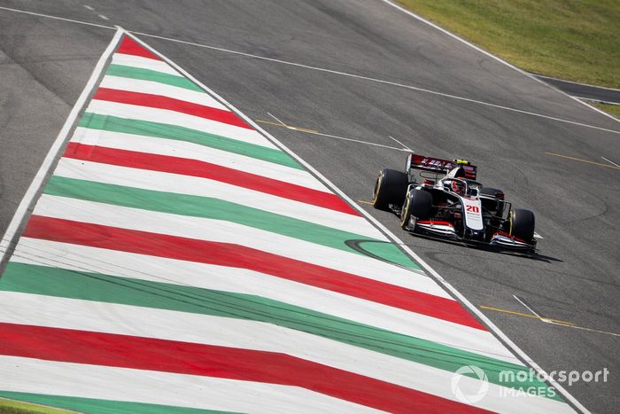 Kevin Magnussen, Haas VF-20