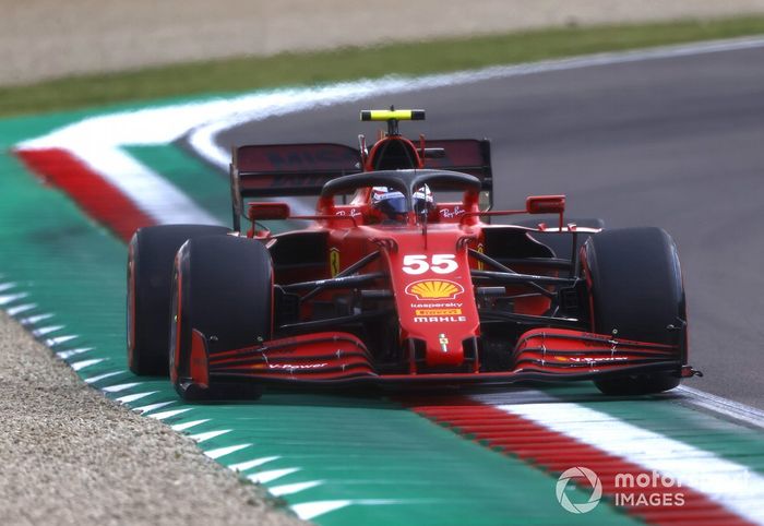 Carlos Sainz Jr., Ferrari SF21