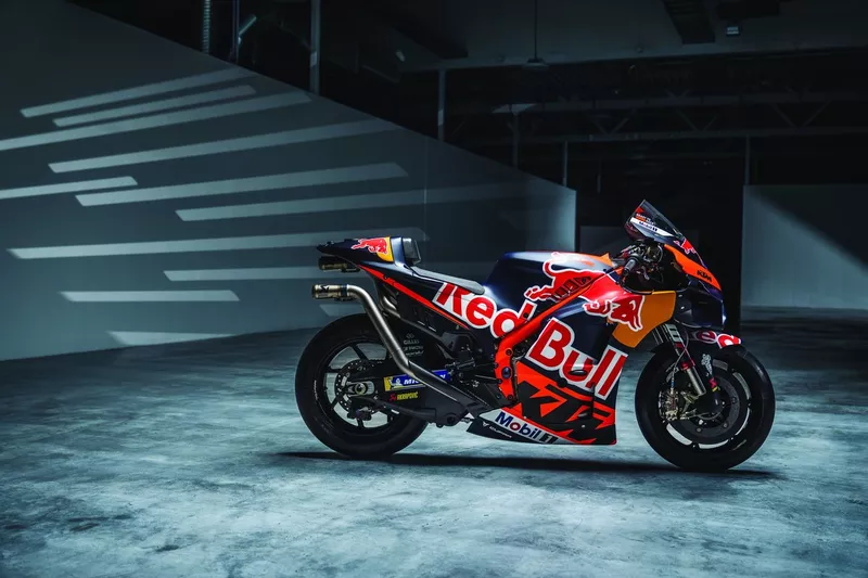 La KTM RC16