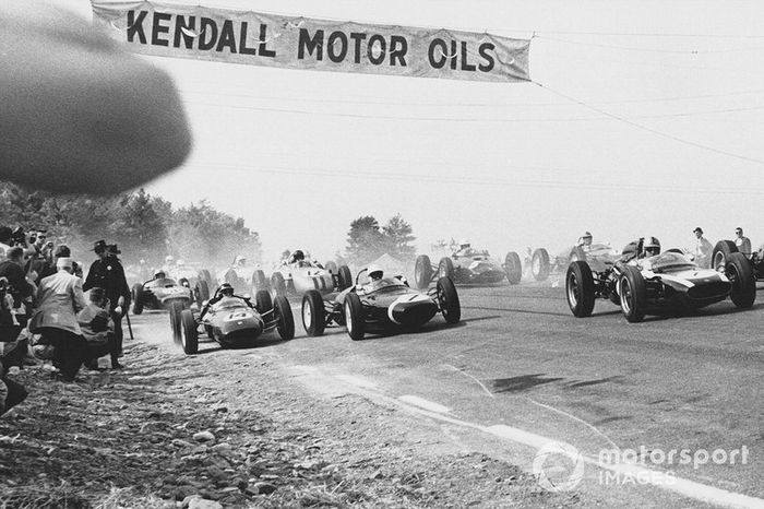 Inicio de la carrera, acción