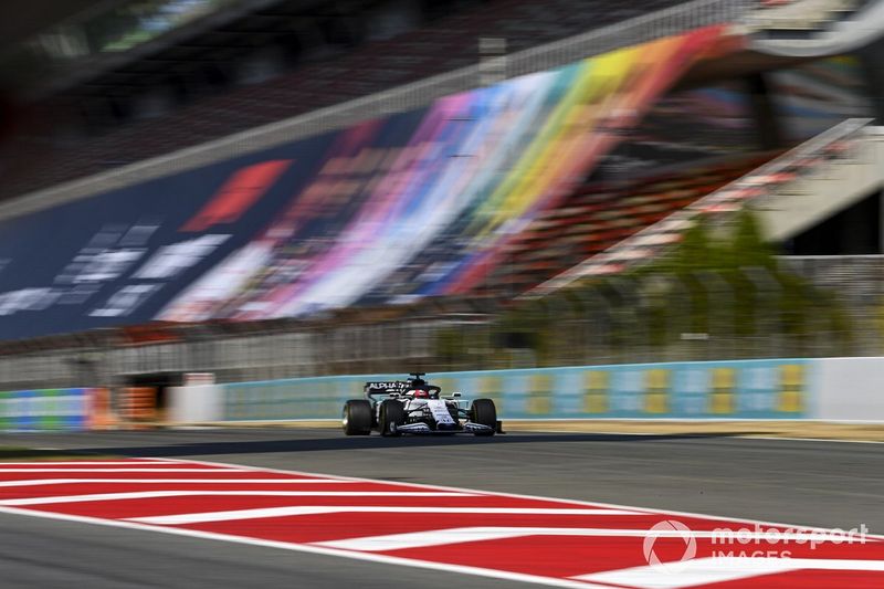 Daniil Kvyat, AlphaTauri AT01