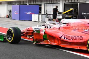 Robert Kubica, Williams FW41 con parafina aerodinámica sobre todo el automóvil
