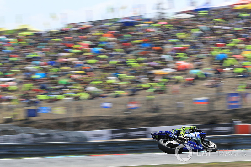 Valentino Rossi, Yamaha Factory Racing