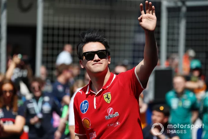 Zhou Guanyu,  Ferrari