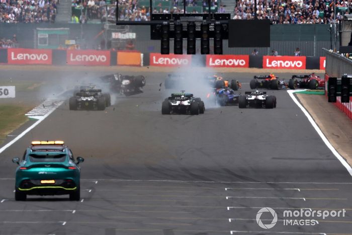 Choque en la arrancada 