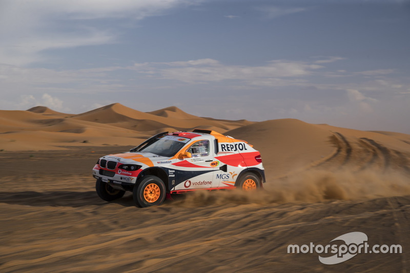 #324 Isidre Esteve y Txema Villalobos, Repsol Rally Team