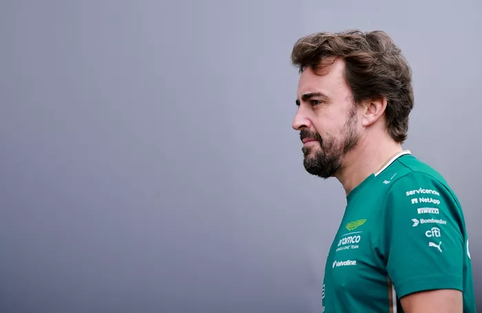 Fernando Alonso, Aston Martin Racing