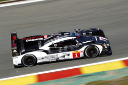 #1 Porsche Team Porsche 919 Hybrid: Timo Bernhard, Mark Webber, Brendon Hartley