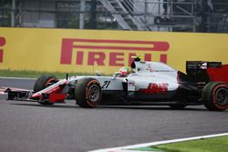 Esteban Gutierrez, Haas F1 Team VF-16 repart après un tête-à-queue