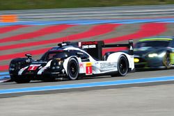#1 Porsche Team Porsche 919 Hybrid: Timo Bernhard, Mark Webber, Brendon Hartley
