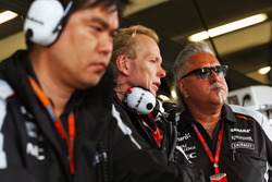 Jun Matsuzaki, Sahara Force India F1 Team Ingeniero Senior de neumáticos con Andrew Green, Sahara Fo