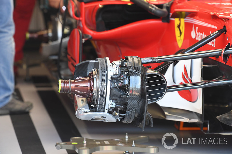 Передние тормоза и ступица Ferrari SF70H