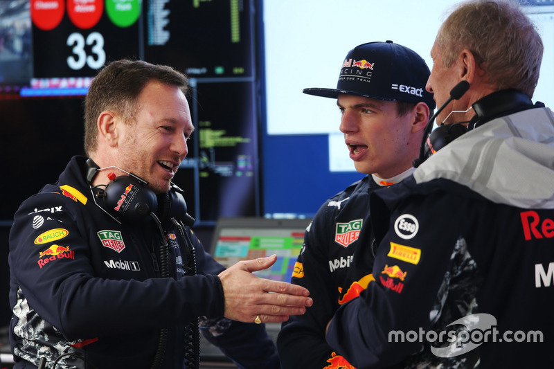 Christian Horner, Team Principal, Red Bull Racing, talks to Max Verstappen, Red Bull Racing, and Hel