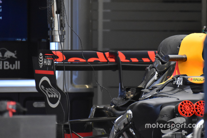 Alerón trasero del Red Bull Racing RB13