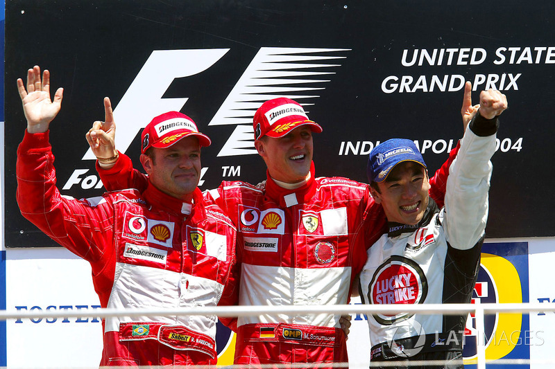 Podium: le deuxième Rubens Barrichello. Ferrari, le vainqueur Michael Schumacher, Ferrari, le troisième Takuma Sato, BAR