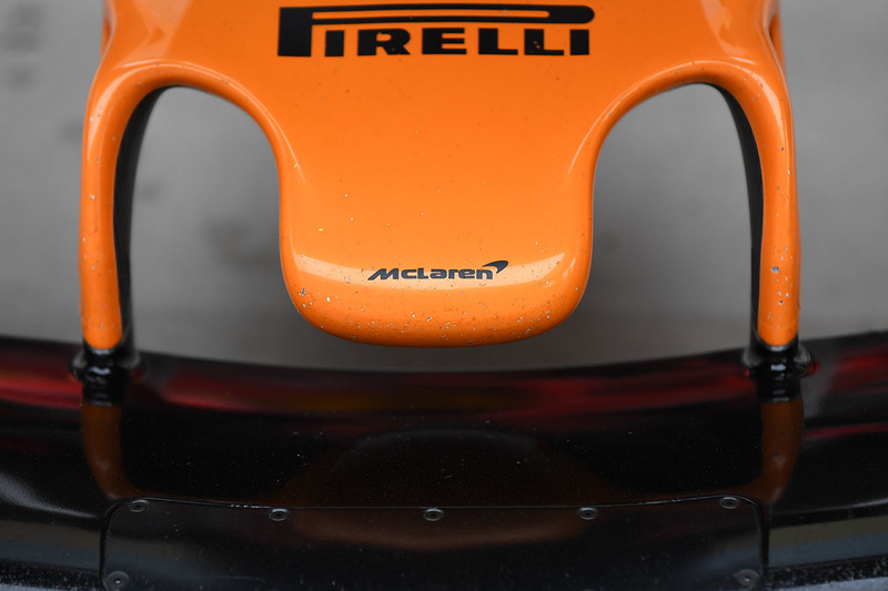 Detail hidung McLaren MCL33