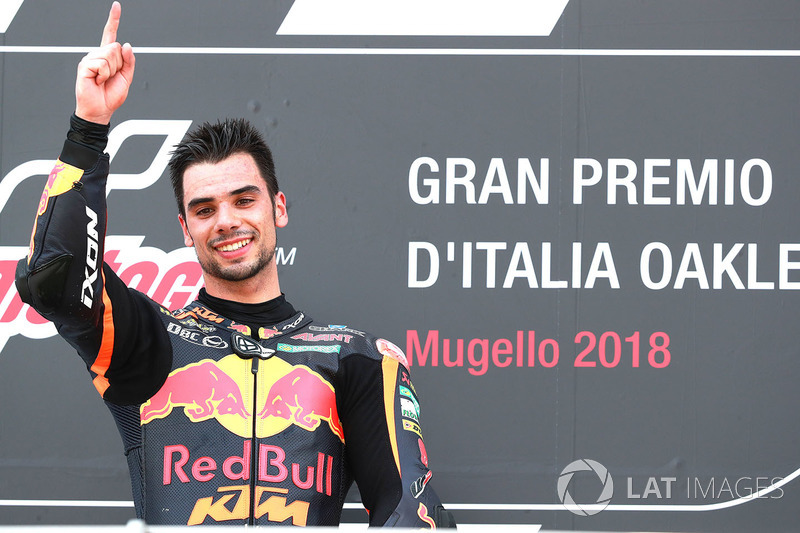Podio: il vincitore della gara Miguel Oliveira, Red Bull KTM Ajo Moto2