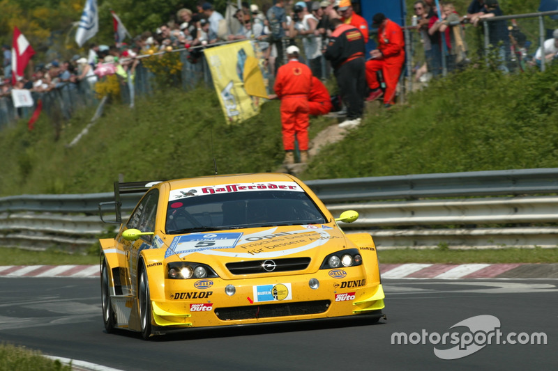 #5 OPC Team Phoenix Opel Astra V8 Coupe: Manuel Reuter, Timo Scheider, Marcel Tiemann