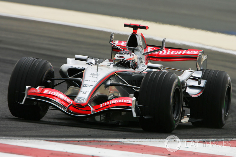 Kimi Raikkonen, McLaren Mercedes MP4/21