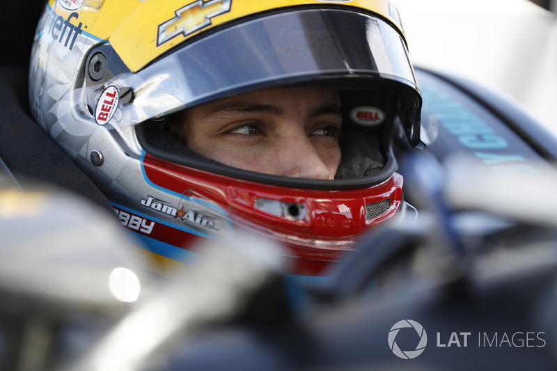 Harding Racing: <img src="https://cdn-8.motorsport.com/static/img/cfp/0/0/0/0/48/s3/colombia-2.jpg" alt="" width="20" height="12" /> Габби Чавес (№88)