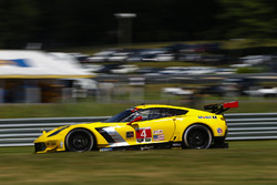 #4 Corvette Racing Chevrolet Corvette C7.R, GTLM: Oliver Gavin, Tommy Milner