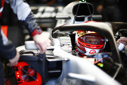 Kevin Magnussen, Haas F1 Team, in cockpit