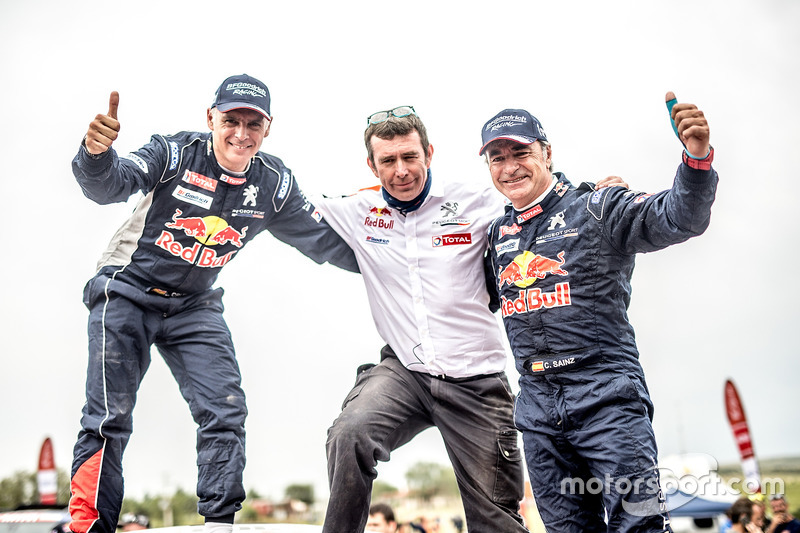 Ganador coches Carlos Sainz, Lucas Cruz, Peugeot Sport