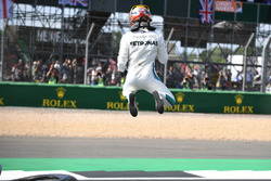Pole sitter Lewis Hamilton, Mercedes-AMG F1 celebrates in parc ferme