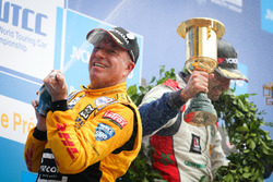 Podio: Tom Coronel, Roal Motorsport, Chevrolet RML Cruze TC1