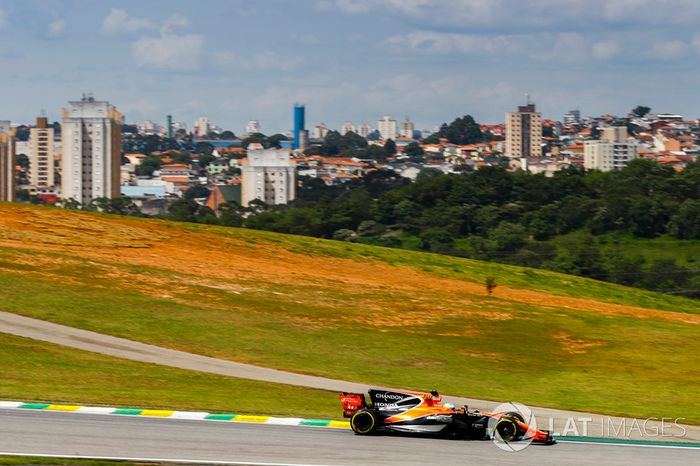 Fernando Alonso, McLaren MCL32