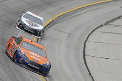 Brad Keselowski, Team Penske, Autotrader Ford Fusion Kevin Harvick, Stewart-Haas Racing, Jimmy John's Ford Fusion