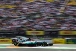Lewis Hamilton, Mercedes-Benz F1 W08