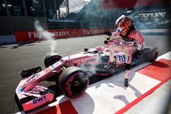 Alfonso Celis Jr., Sahara Force India F1 VJM10 after crash