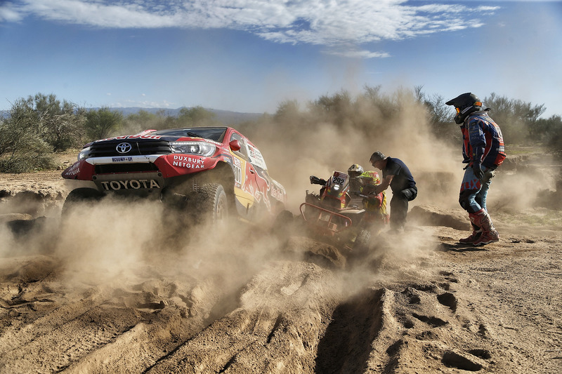 #292 Honda: Hernan Paredes, #301 Toyota Gazoo Racing Toyota: Nasser Al-Attiyah, Mathieu Baumel