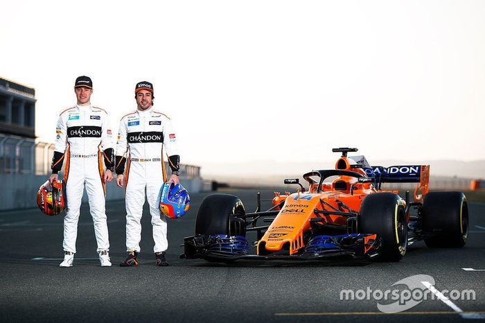 Stoffel Vandoorne, Fernando Alonso, McLaren