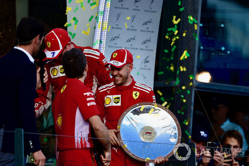 Sebastian Vettel, Ferrari ve Kimi Raikkonen, Ferrari, Mark Webber