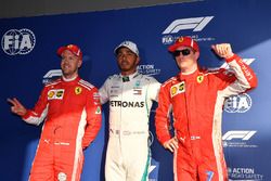 Sebastian Vettel, Ferrari, el hombre de la pole, Lewis Hamilton, Mercedes-AMG F1 y Kimi Raikkonen, Ferrari