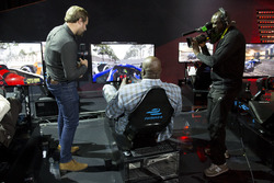 Jack Nicholls; Basketball-Legende Shaquille O'Neal's am Formula E Simulator