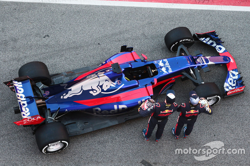 Daniil Kvyat, Carlos Sainz Jr., Scuderia Toro Rosso STR12
