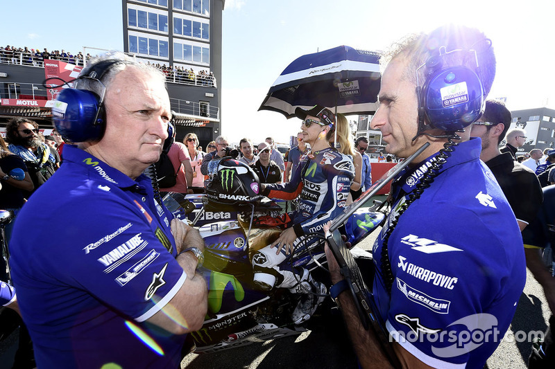 Jorge Lorenzo, Yamaha Factory Racing, Forcada