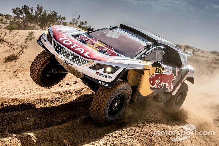 #310 Peugeot Sport Peugeot 3008 DKR: Carlos Sainz, Lucas Cruz